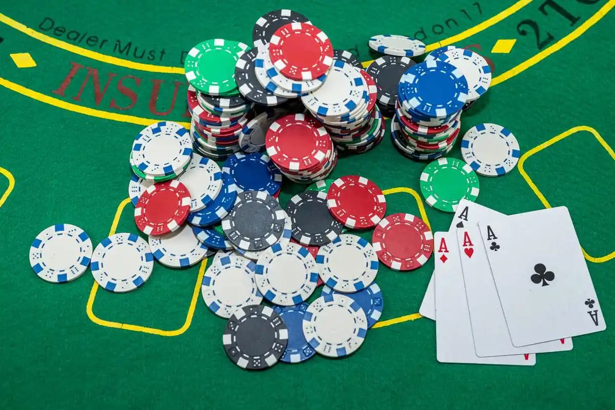 bet789 Online Slots နှင့် Live Table Games ဂိမ်းကစားနေသူ
